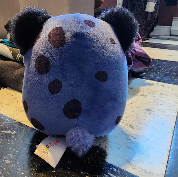 Spotts The Cheetah Squishmallow - Picture 2 of 3